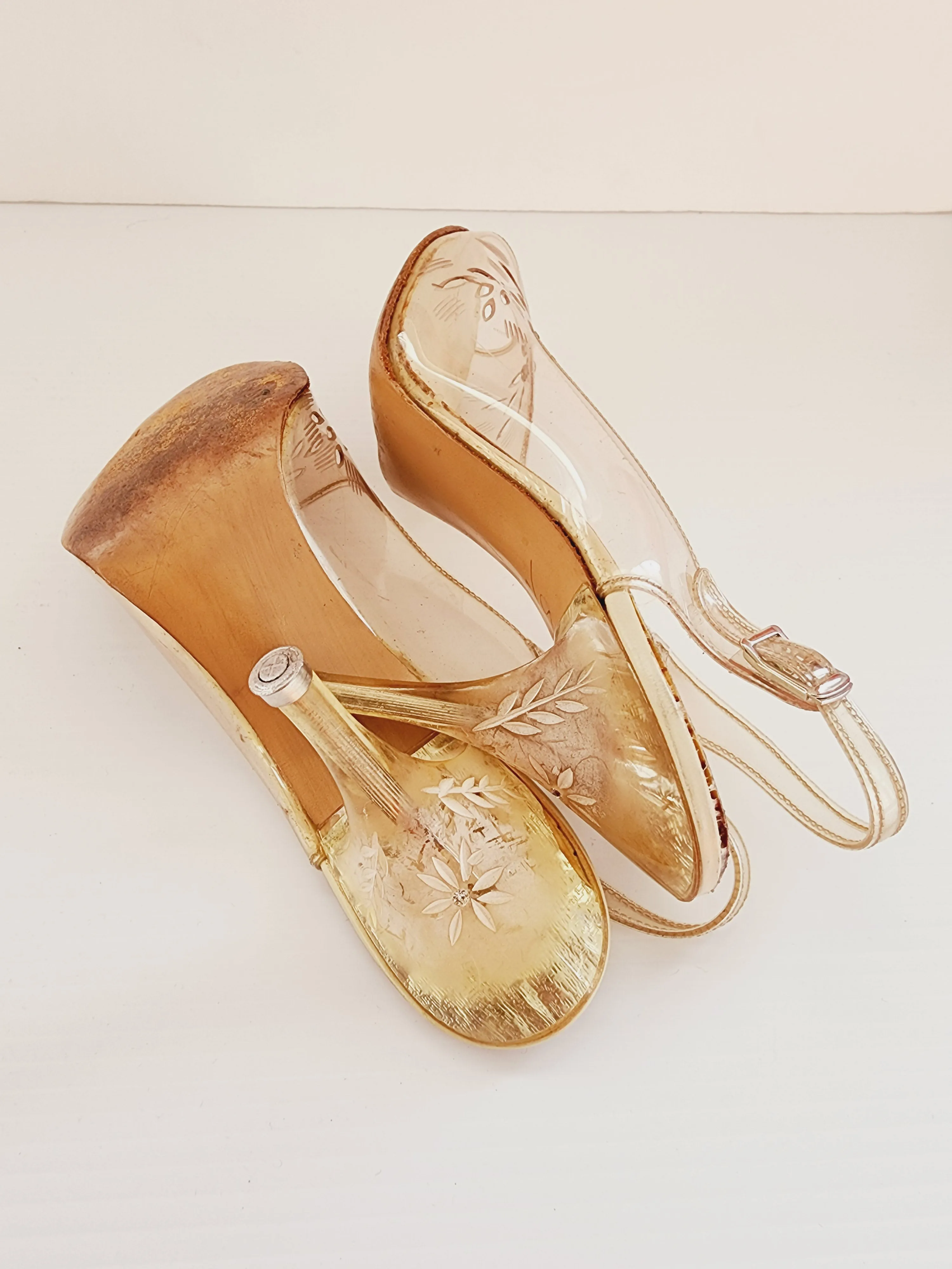 50s Clear Lucite High Heel Shoes High Heel Slingbacks Peep Toe Size 6
