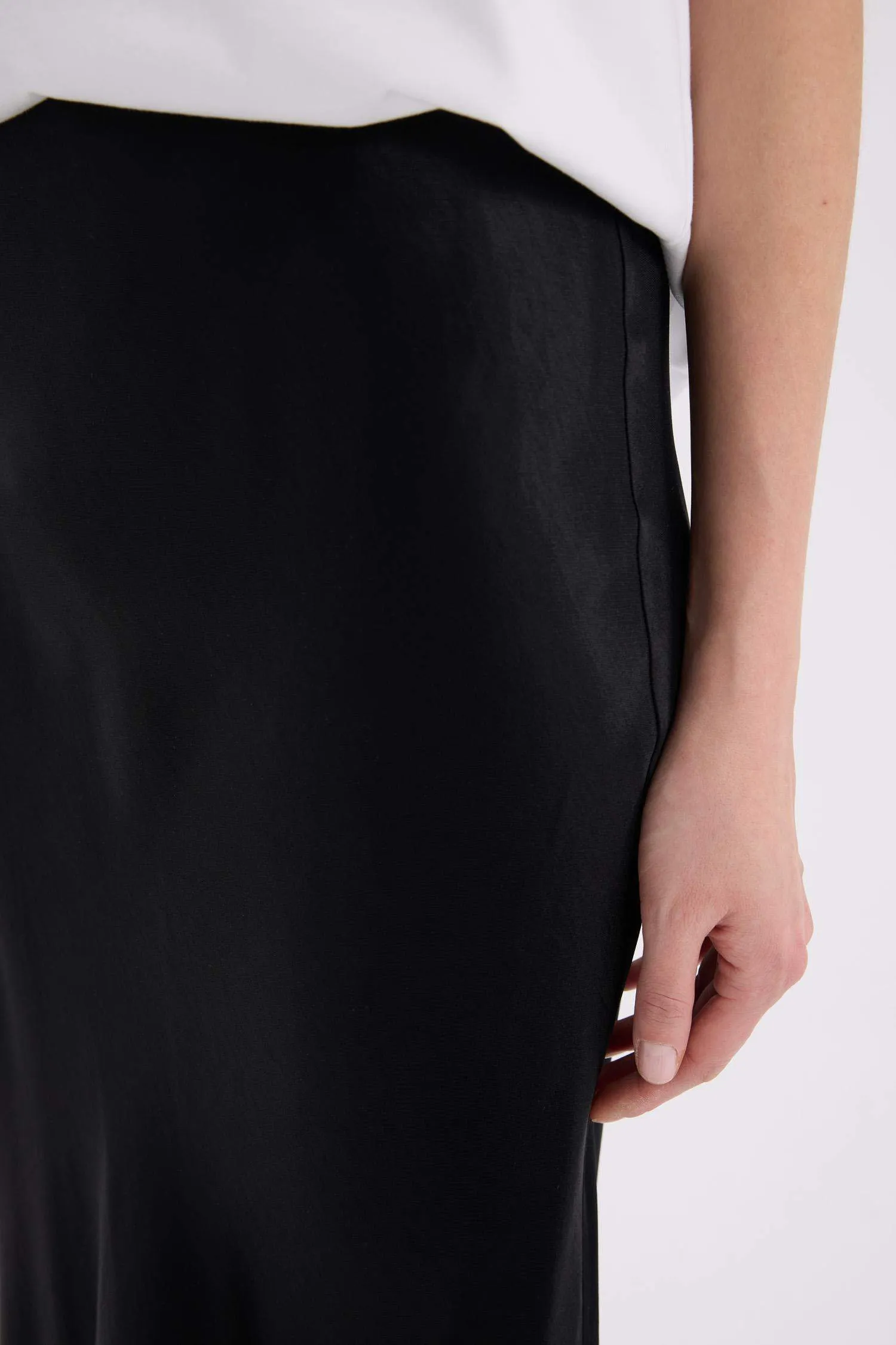 A Cut Satin High waist Skirt
