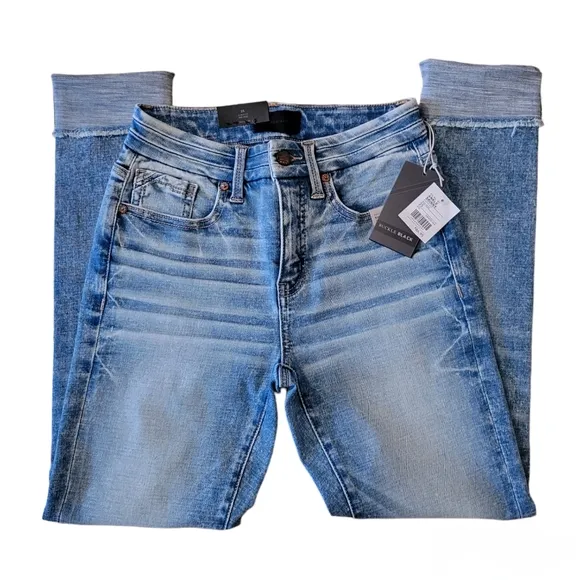 Buckle Black Fit No. 93 Skinny Cuffed Jean