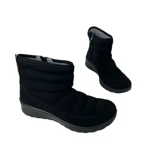 Bzees Glacier Washable Booties Black Fabric Size 7.5M
