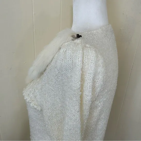 Compatible Sweater Elegant Cream Rabbit Trim Long Sleeve Sweater Top Size Large.
