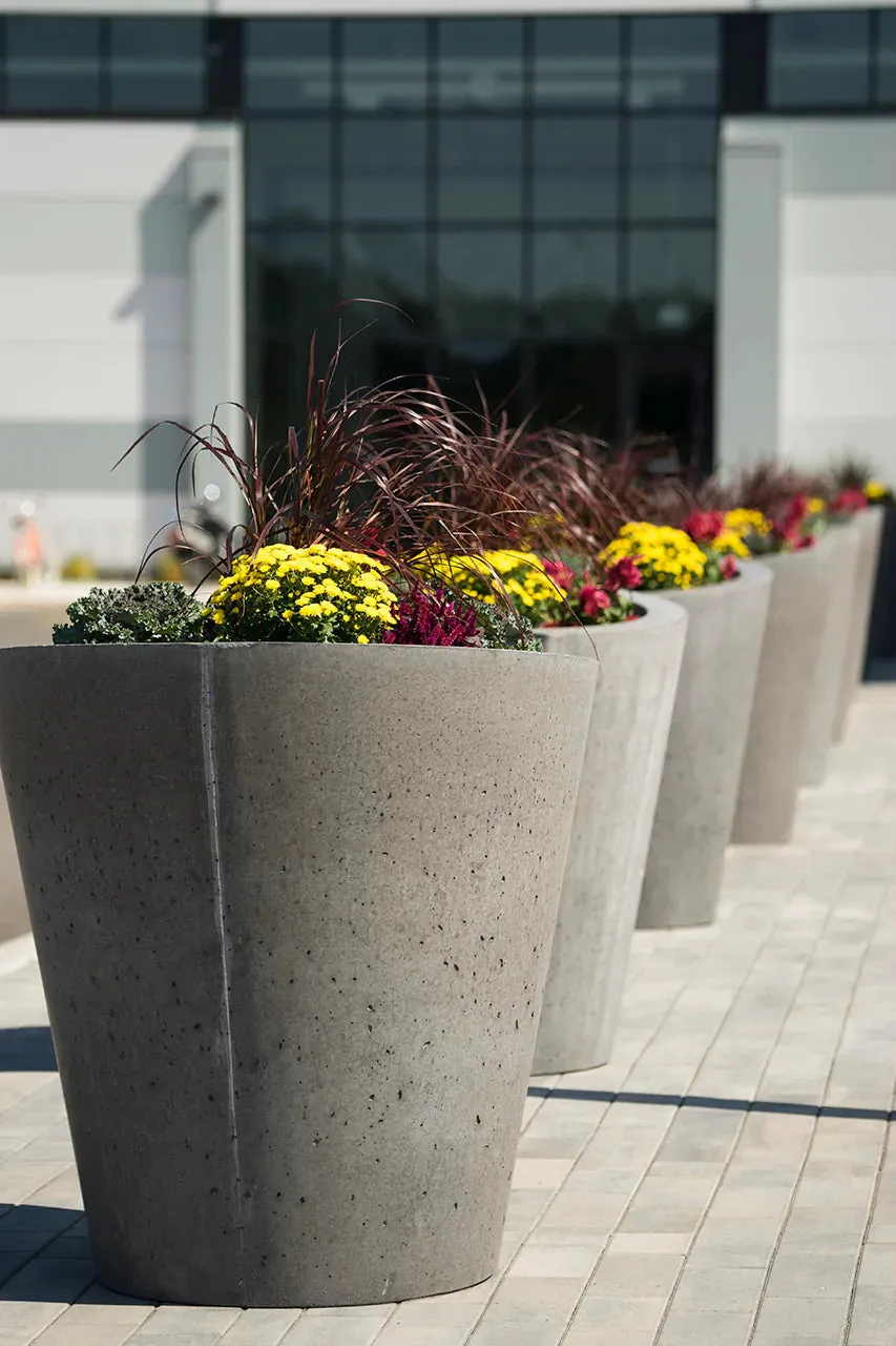 Conia Series Planters