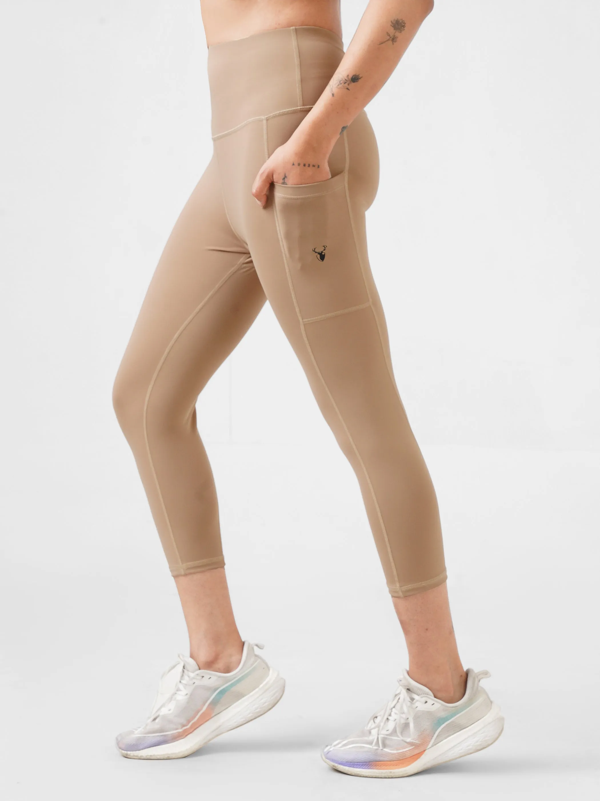 Contrast Capri Active pair in Beige