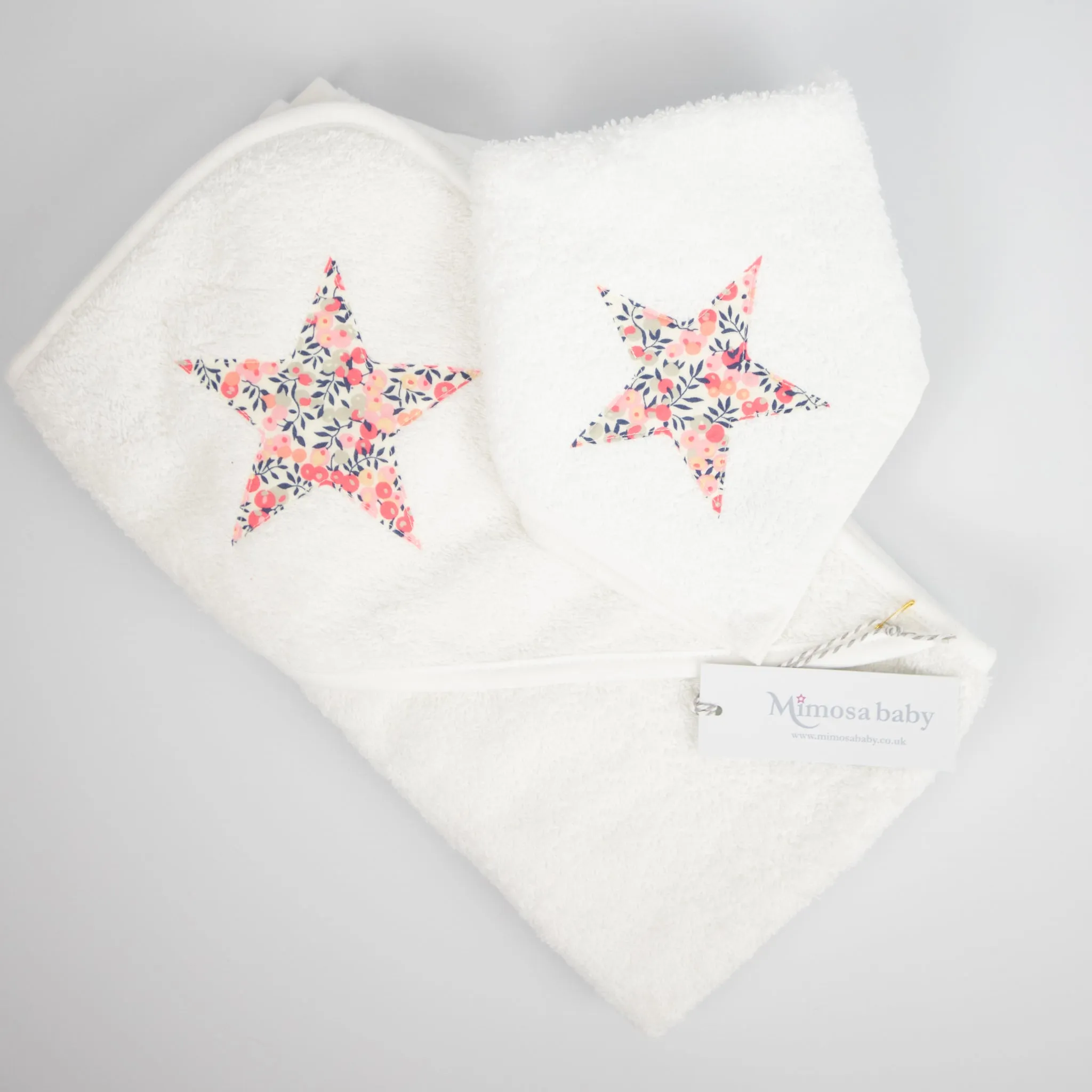Hooded towel & face cloth gift set