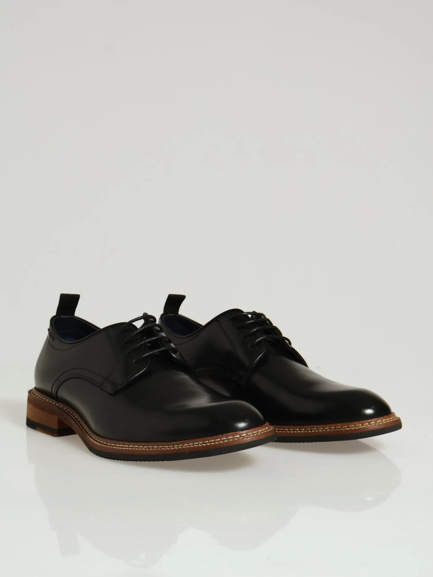 Jabian Burnished Toe Lace Up Derby - Black