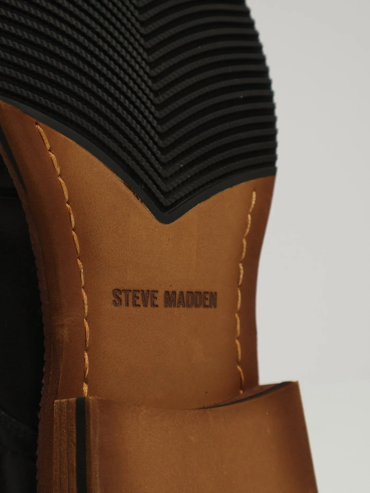 Jabian Burnished Toe Lace Up Derby - Black