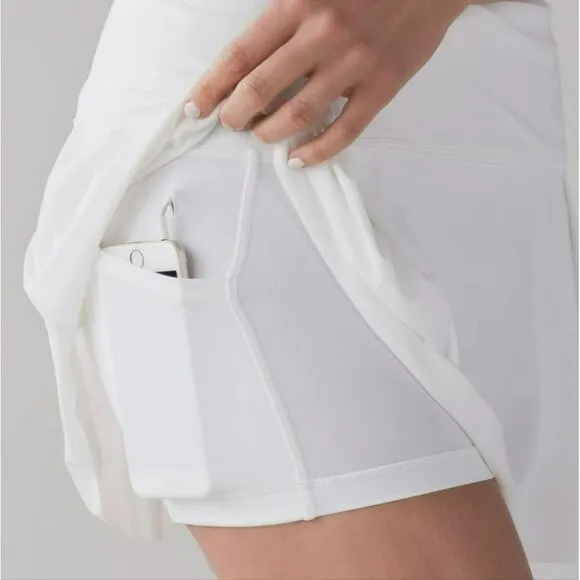 Lululemon Lost In Pace Skort Skirt White Flowy Lightweight Size 10 Regular