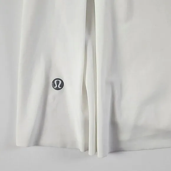 Lululemon Lost In Pace Skort Skirt White Flowy Lightweight Size 10 Regular
