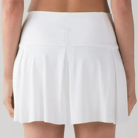 Lululemon Lost In Pace Skort Skirt White Flowy Lightweight Size 10 Regular