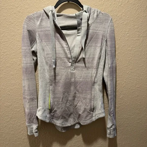 Lululemon Post Sweat Pullover Hooded Sweater size 4