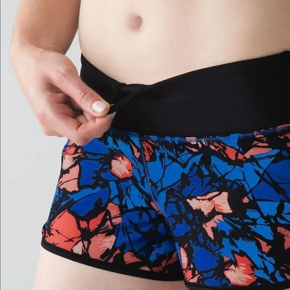 ✨ Lululemon Speed ShortPaint Storm Harbor Blue Multi / Black✨