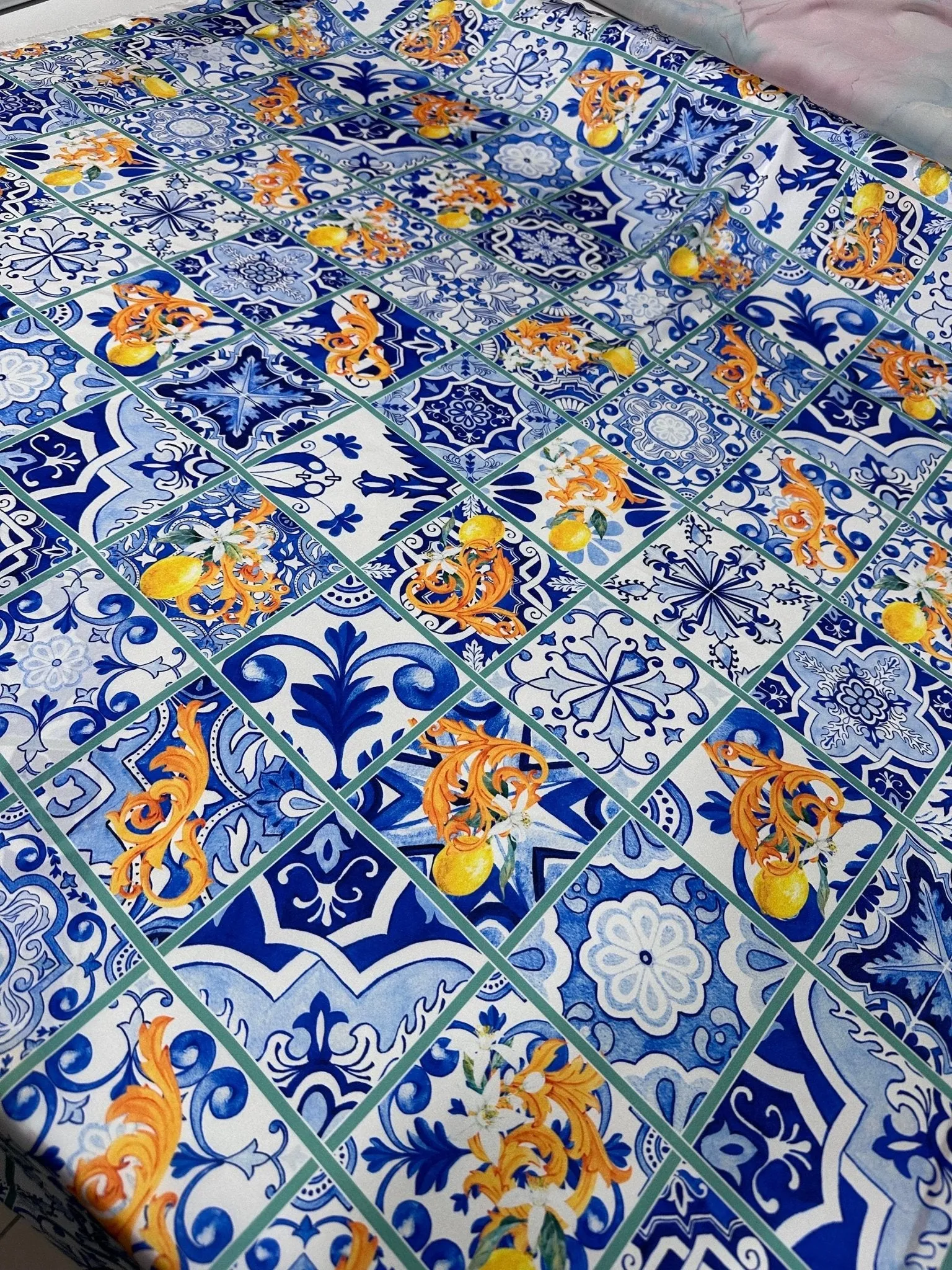 Majolica Lemons Luxury Fabric - Elegant Patterned Textile