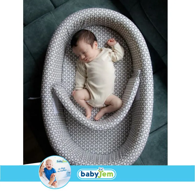 Newborn Baby Bed - Height Adjustable