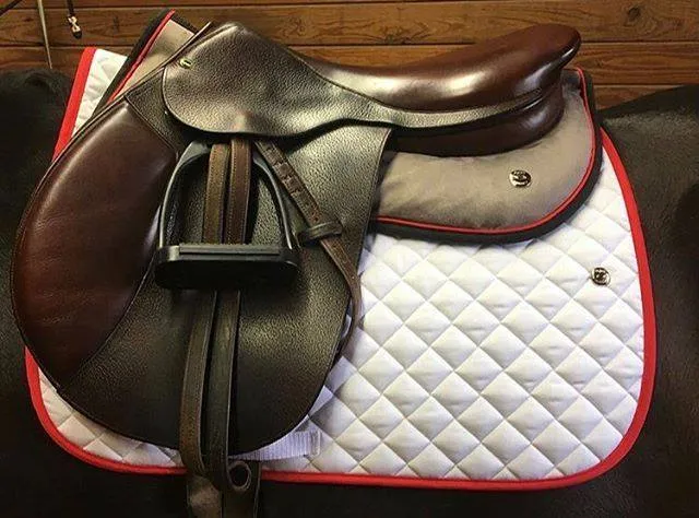 Ogilvy Equestrian Profile Pad - Jumping/GP