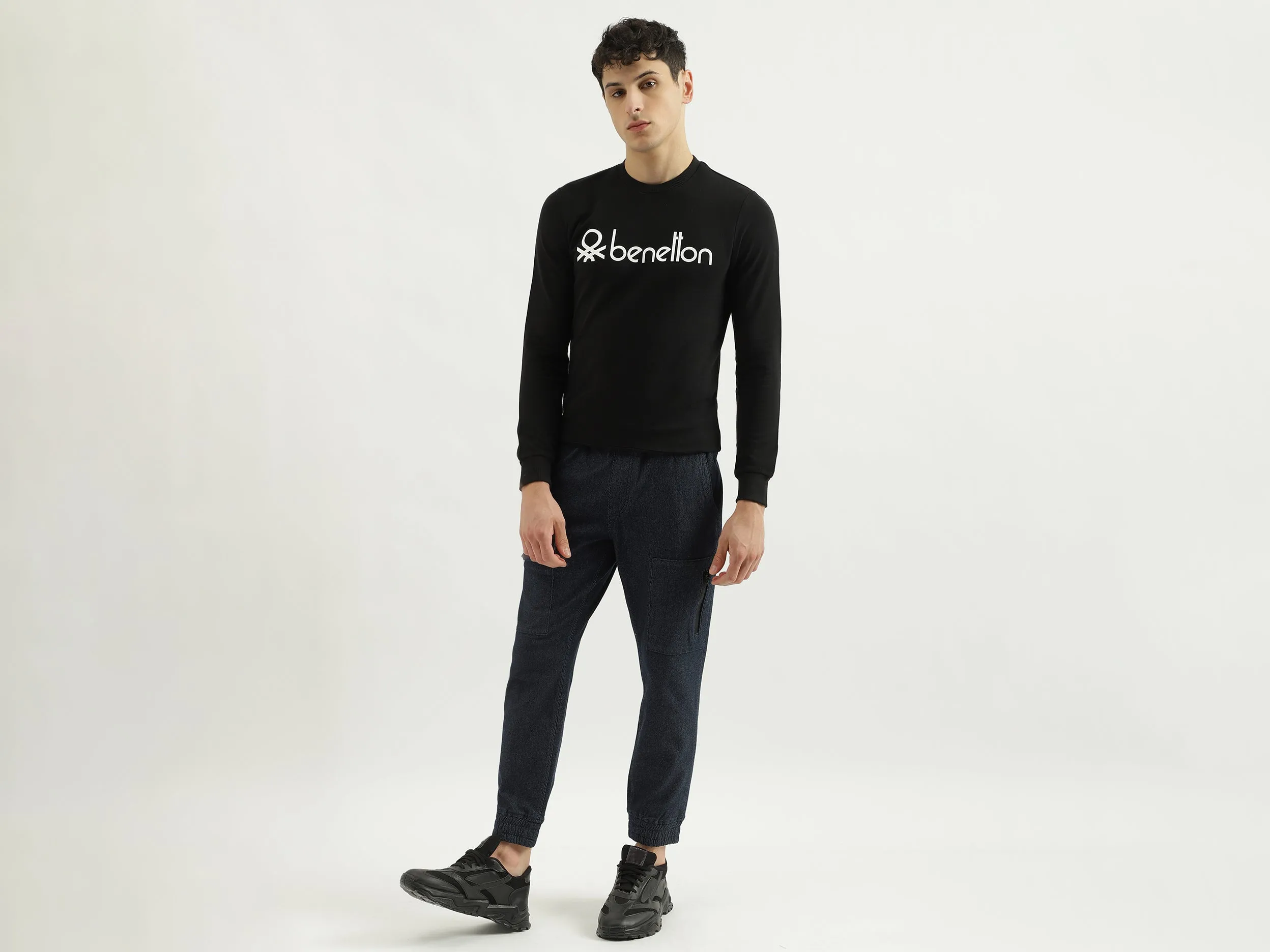 Regular Fit Round Neck Basic Branded Sweatshirt