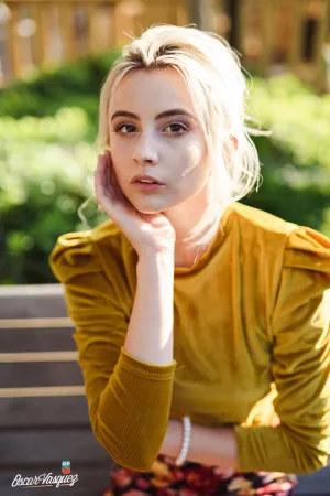 Ribbed Puff-Sleeve Top