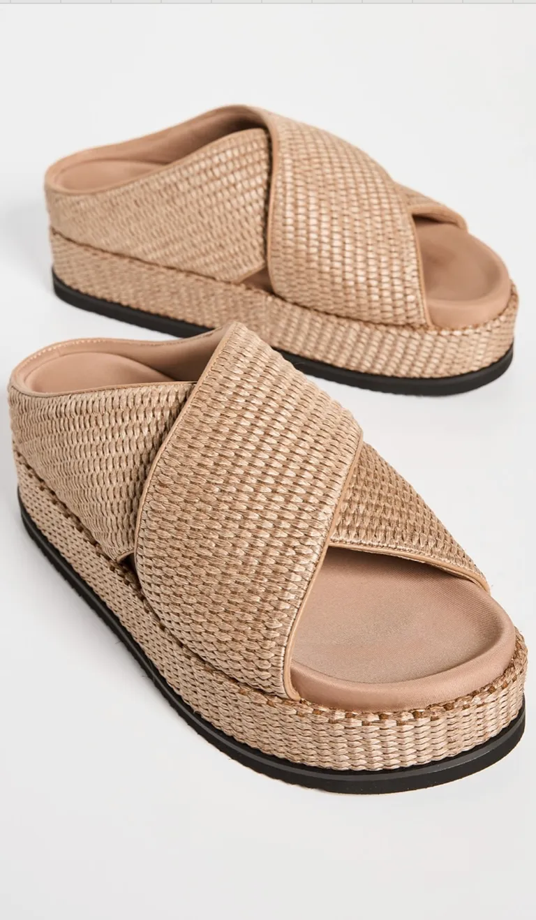 ROAM: CROSS STACK RAFFIA