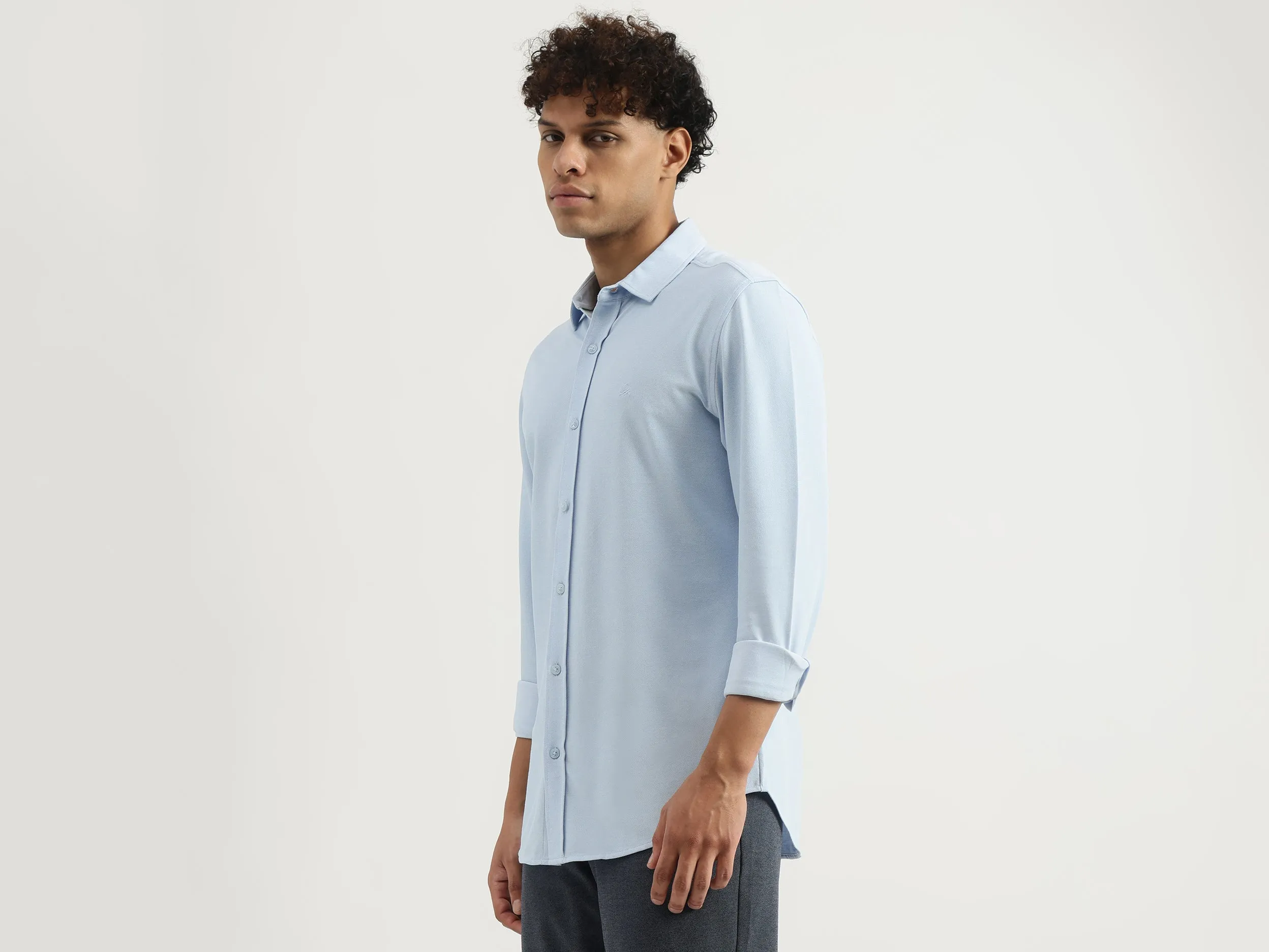 Slim Spread Collar Solid Shirt