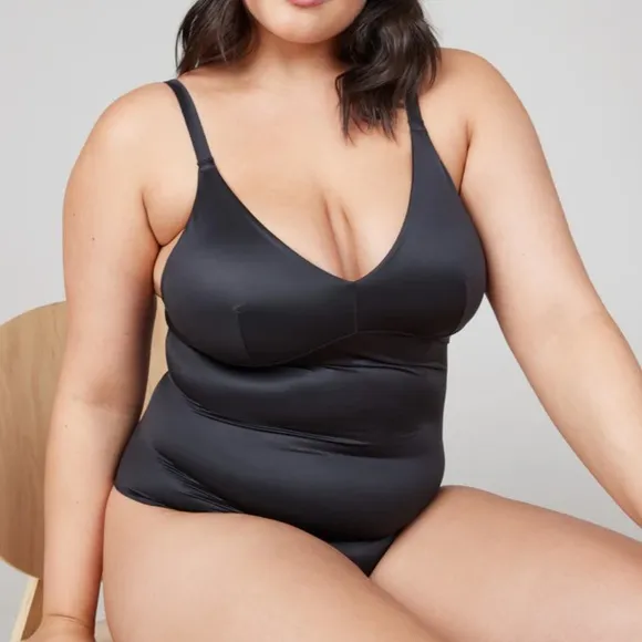 SPANX Satin Shaping Thong Bodysuit Light Orchid 1X