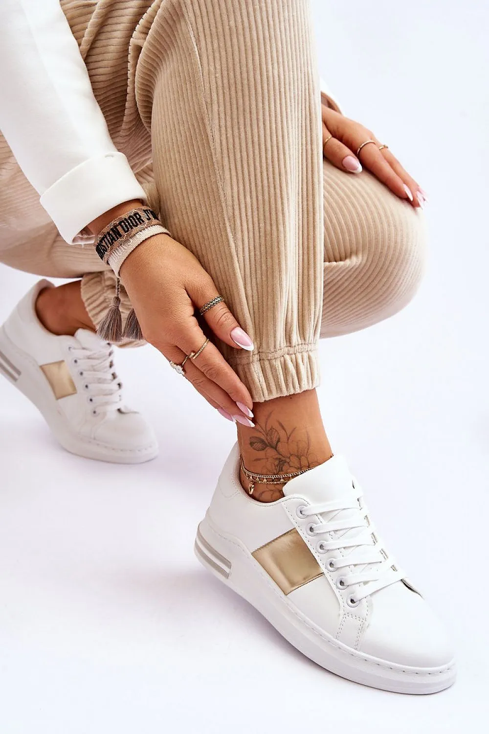 Sport Shoes