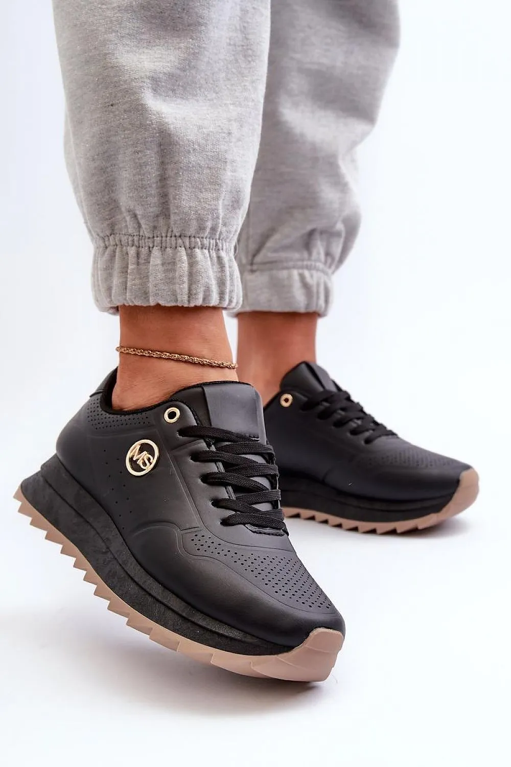 Sport Shoes