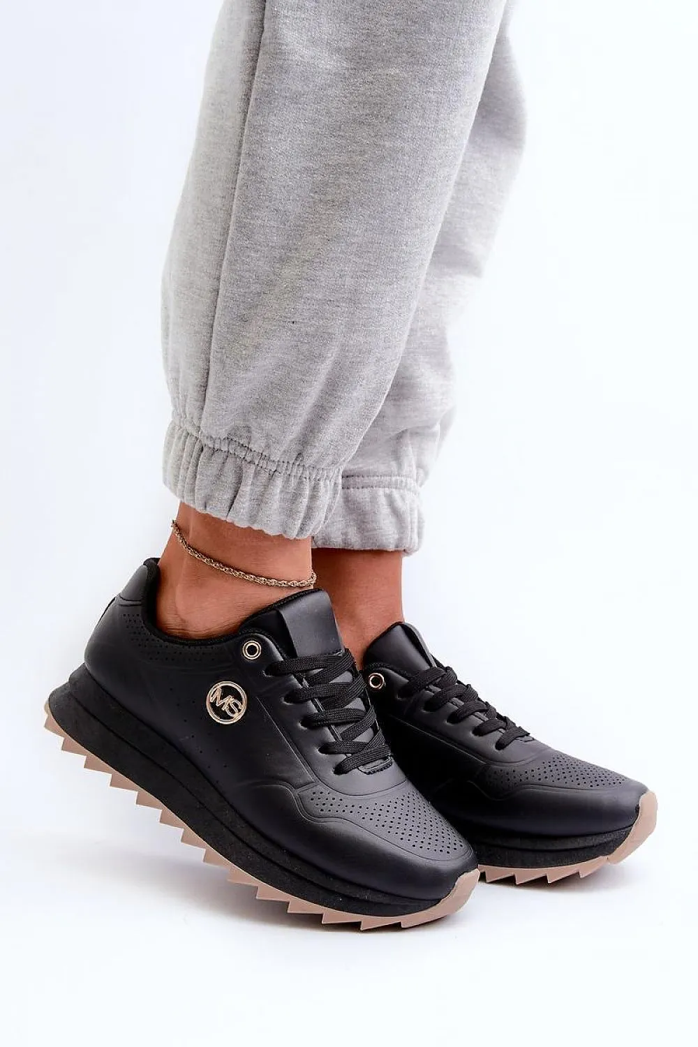 Sport Shoes