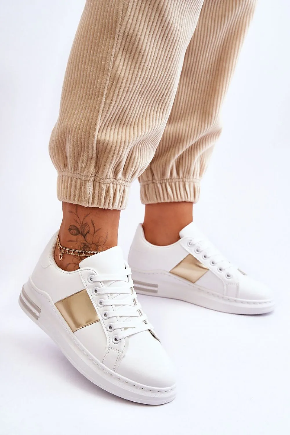 Sport Shoes