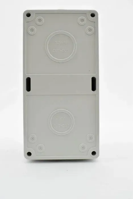 Switched Socket Manlakis 20 Amp 5 Pin