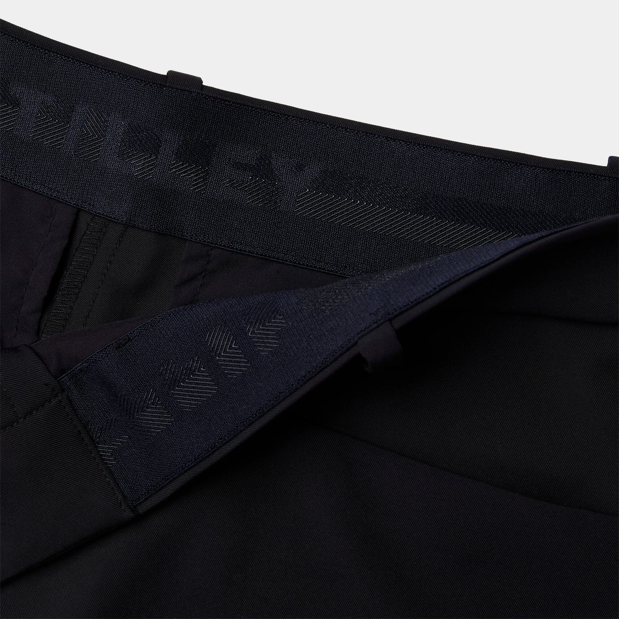 Tech Travel Slim Trouser