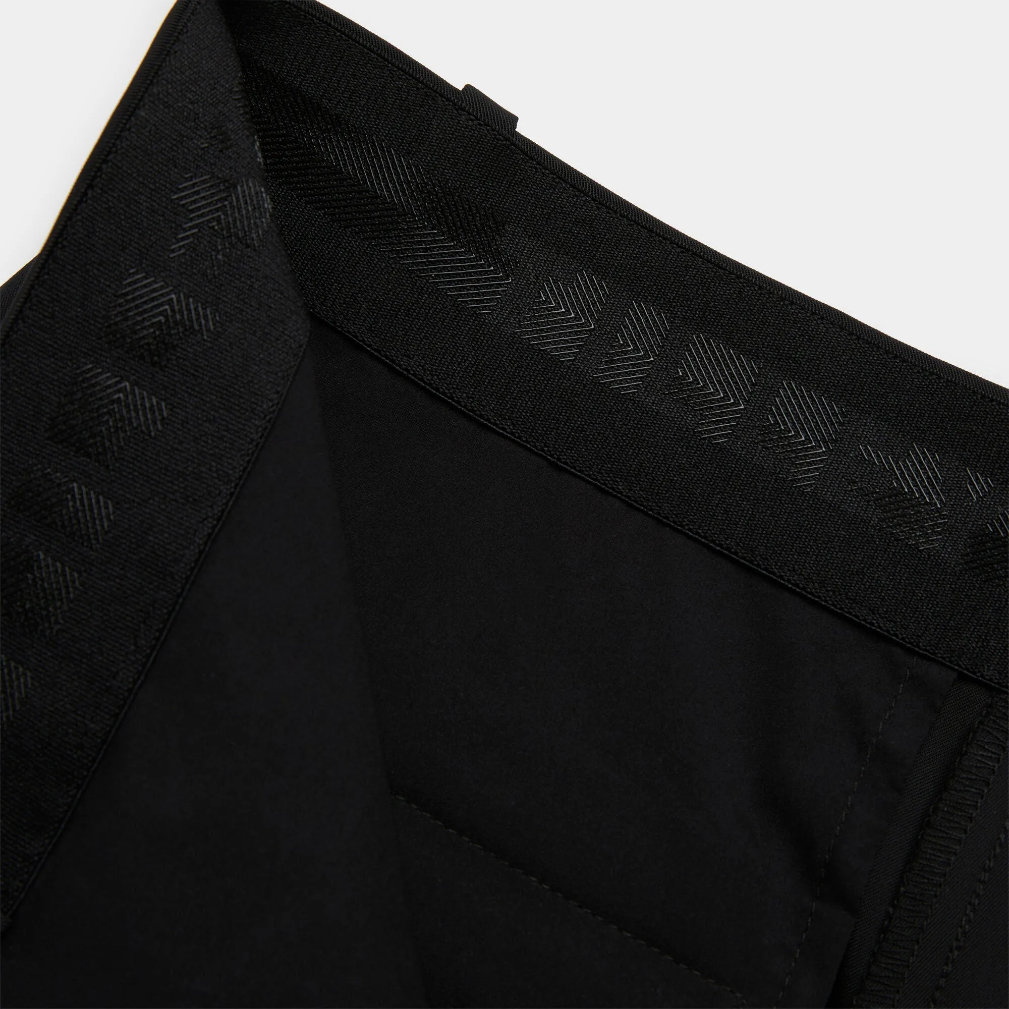 Tech Travel Slim Trouser