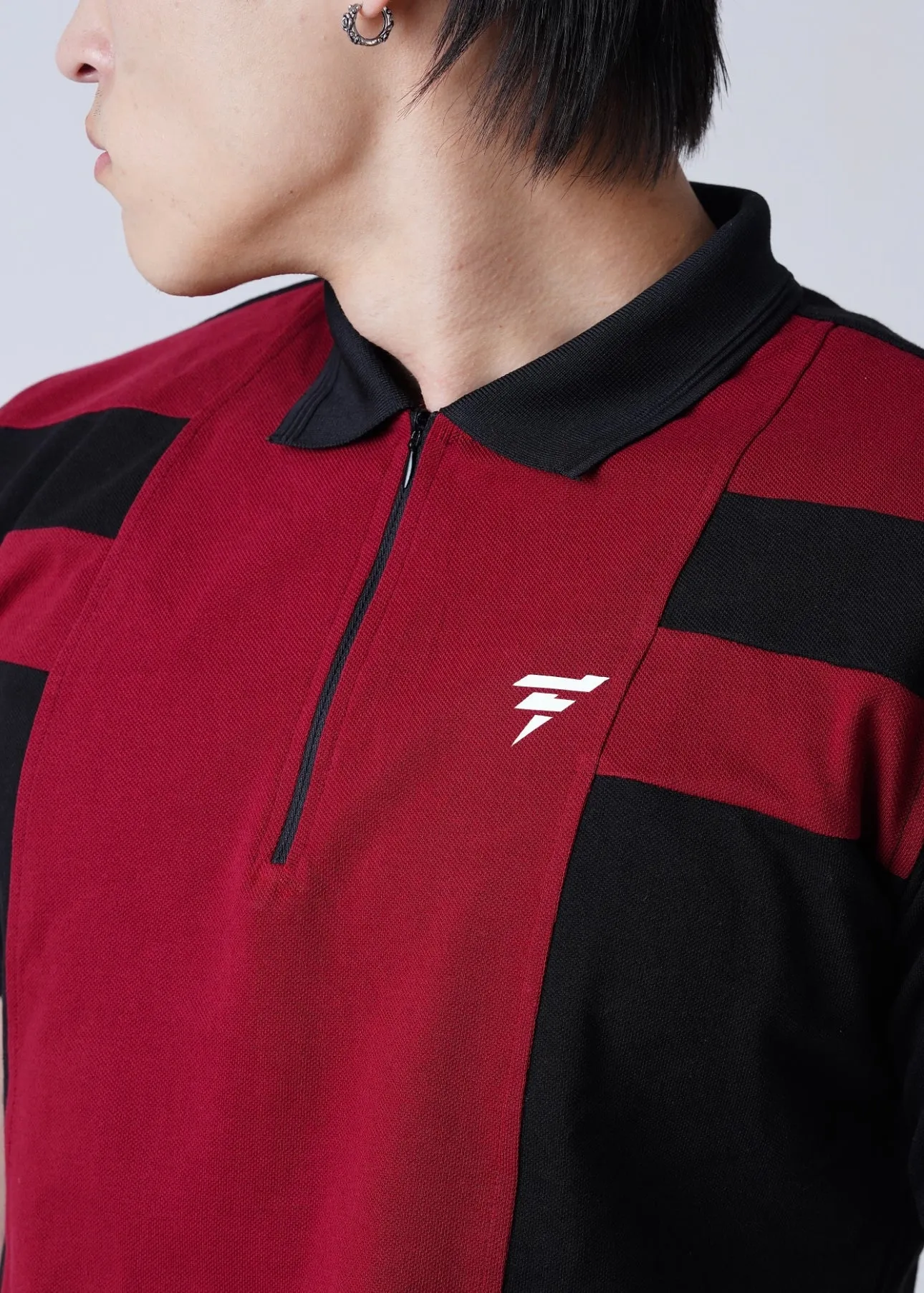 THE VIBRANT TWINSET-MAROON