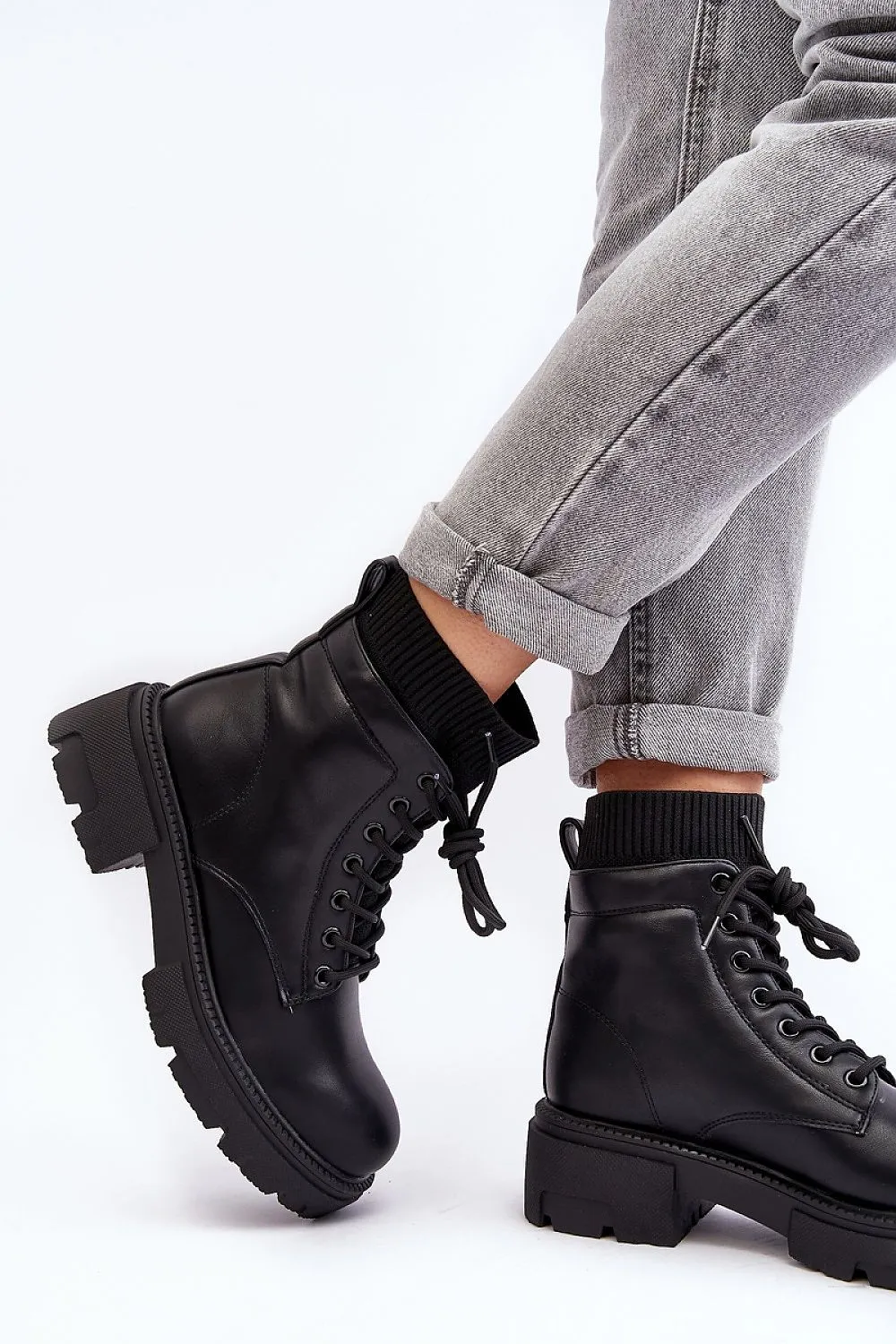 Trapper shoes