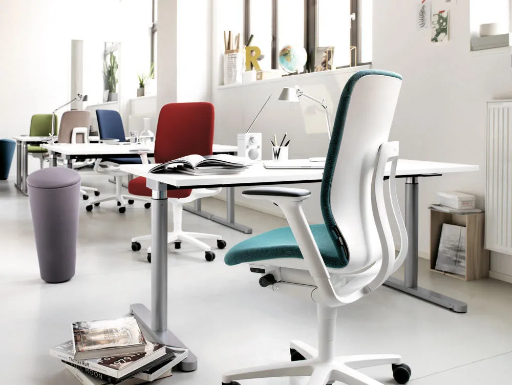 Travis 661 Height Adjustable Desk