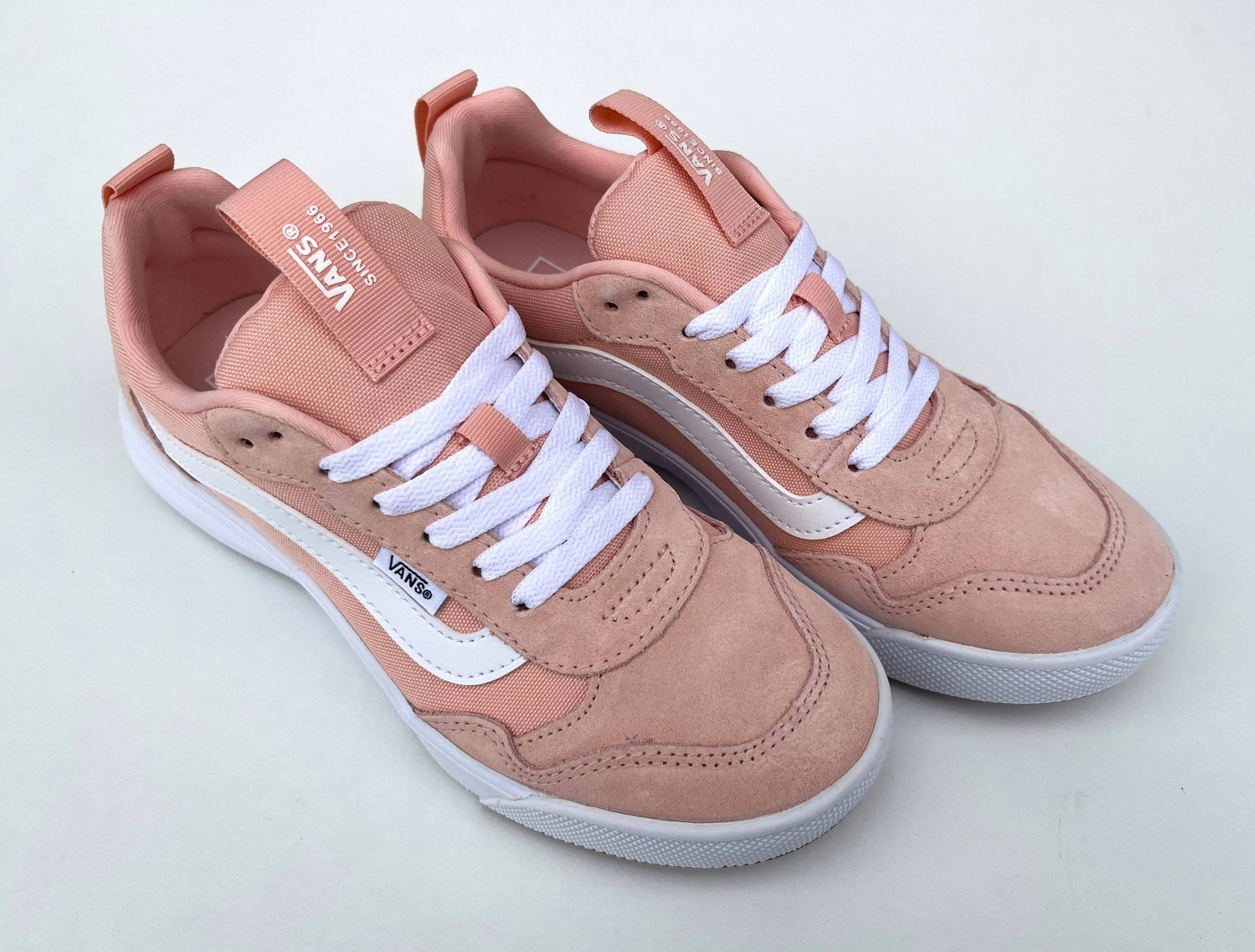 VANS Ladies Range Exp Shoe - Peach-PEACH