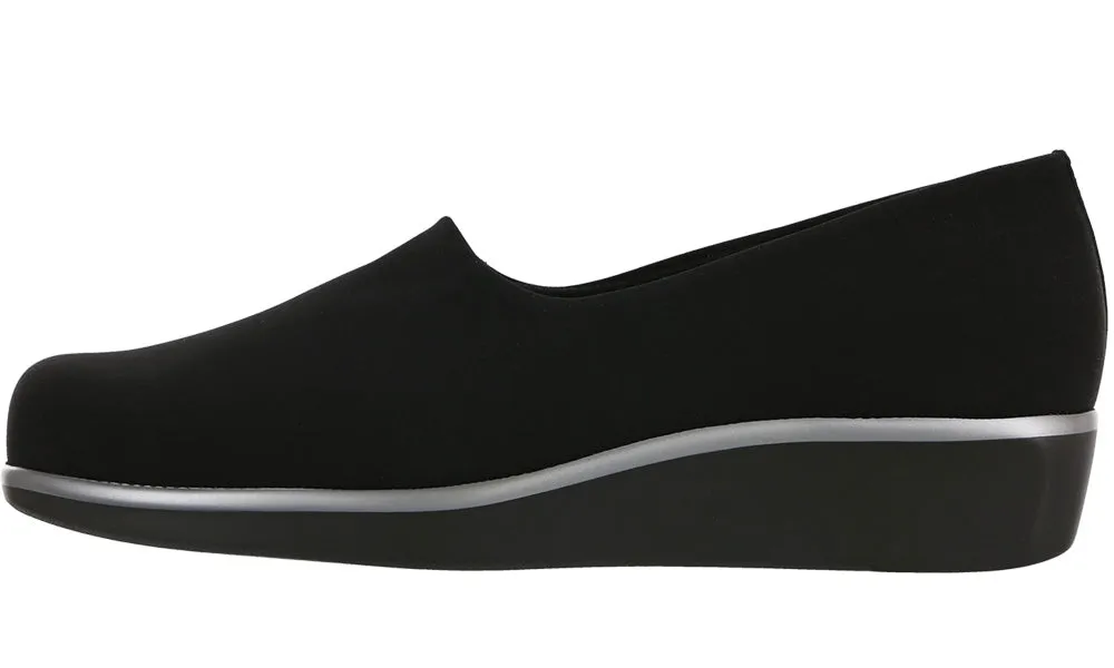 Women's Bliss Slip On Wedge in Black