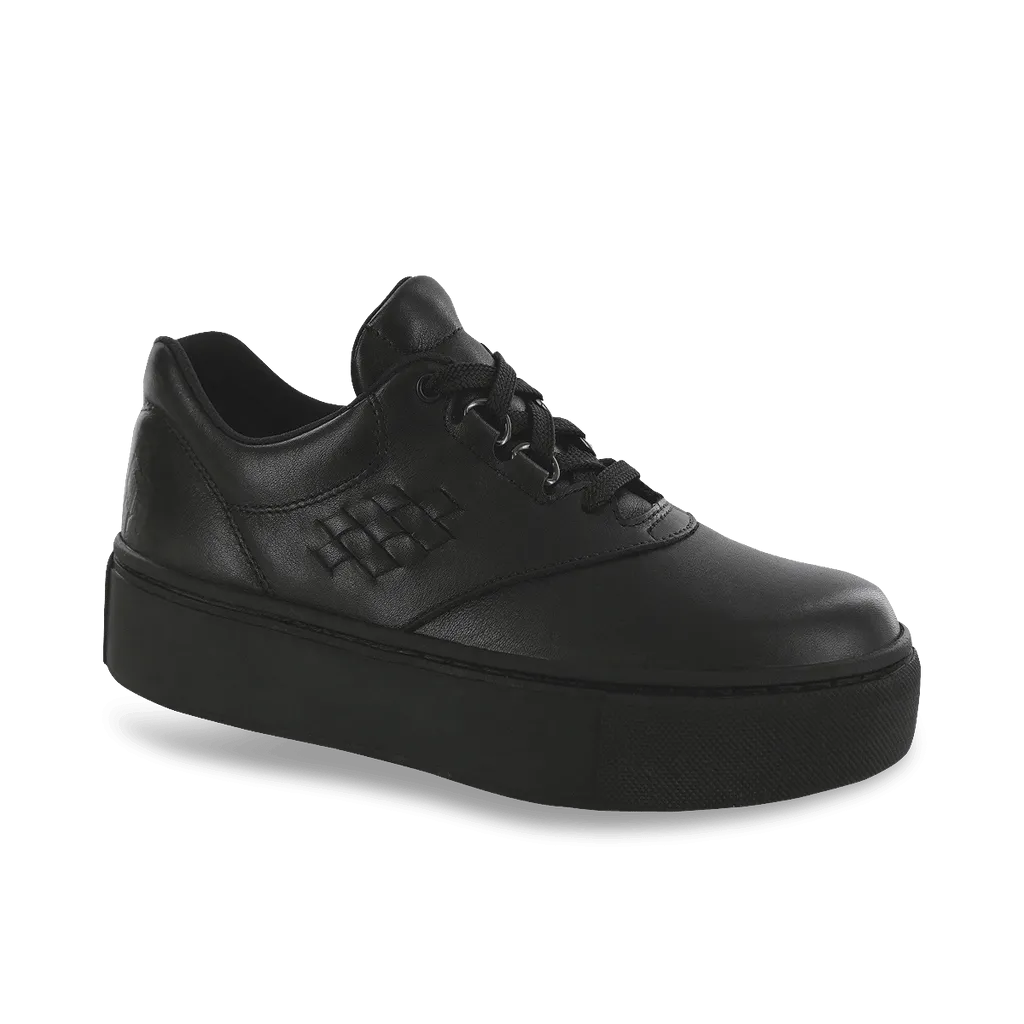 Women's Free Rein Lace Up Sneaker in Matte Black